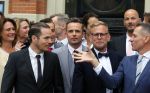 Amsterdam 1 mei 2015
Koos v Plateringen en Ton Keunen trouwen in huis Bartalotti. Ook de 2 zoons van Ton zijn aanwezig. Patrick Martens
