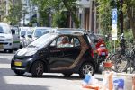 Amsterdam 7 mei 2015 
Patty Brard in haar smart de Patmobile