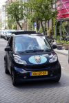 Amsterdam 7 mei 2015 
Patty Brard in haar smart de Patmobile