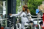 Amsterdam 29 mei 2015 
Patty Brard op straat in Amsterdam