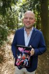 Hilversum 1 mei 2015
Boek presentatie van LUV. Marga Scheide en Jose Hoebee zijn aanwezig in de wisseloord studio's.
Peter Boonstra is de maker van het boek.