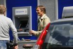 Amsterdam 20 mei 2015
Philip Cocu met een vriend op de fiets in Amsterdam.