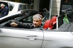 Amsterdam 28 mei 2015
Rene Froger in zijn Mercedes SL AMG Cabrio in amsterdam zuid.