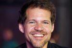 Amsterdam 8 mei 2015  
Albert Verlinde presenteert de cast van Grease met oaTim Douwsma , Vajen van den Bosch Rene v Kooten Tommie Christiaan en Mylene d'Anjou.
De presentatie is bij de westergasfabriek.