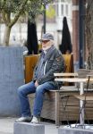 Amsterdam 27 mei 2015    
Rob Houwer zit te wachten