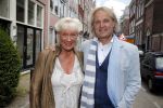 Amsterdam 8 juni 2015
Boekpresentatie Boek Danielle Oonk van t Schip in Yogacentrum Amsterdam. Ronald Jan Heijn met vriendin