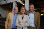 Amsterdam 11 mei 2015     
Presentaie castleden van de nieuwe stukken van Dommelgraaf en Cornelisse productions in de Meervaart.
Ruud de Graaf Suzanne v Dommelen Hans Cornelissen