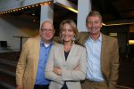 Amsterdam 11 mei 2015     
Presentaie castleden van de nieuwe stukken van Dommelgraaf en Cornelisse productions in de Meervaart.
Ruud de Graaf Suzanne v Dommelen Hans Cornelissen