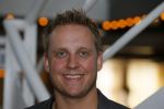 Amsterdam 11 mei 2015     
Presentaie castleden van de nieuwe stukken van Dommelgraaf en Cornelisse productions in de Meervaart.
Stefan de Kogel