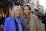 Amsterdam 6 mei 2015 
Presentatie nieuwe parfum van Cloe bij ici paris op de kalverstraat.
Tanja Jess met moeder