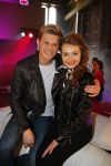 Amsterdam 8 mei 2015  
Albert Verlinde presenteert de cast van Grease met oaTim Douwsma , Vajen van den Bosch Rene v Kooten Tommie Christiaan en Mylene d'Anjou.
De presentatie is bij de westergasfabriek.