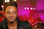 Amsterdam 8 mei 2015  
Albert Verlinde presenteert de cast van Grease met oaTim Douwsma , Vajen van den Bosch Rene v Kooten Tommie Christiaan en Mylene d'Anjou.
De presentatie is bij de westergasfabriek.