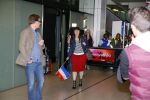 Schiphol 20 mei 2015
Trijntje Oosterhuis arriveert op schiphol na songfestival. Haar vriend Alvin Lewis alsmede haar stylist Ruud van der Peijl zijn ook aanwezig.