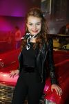 Amsterdam 8 mei 2015  
Albert Verlinde presenteert de cast van Grease met oaTim Douwsma , Vajen van den Bosch Rene v Kooten Tommie Christiaan en Mylene d'Anjou.
De presentatie is bij de westergasfabriek.