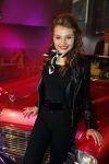 Amsterdam 8 mei 2015  
Albert Verlinde presenteert de cast van Grease met oaTim Douwsma , Vajen van den Bosch Rene v Kooten Tommie Christiaan en Mylene d'Anjou.
De presentatie is bij de westergasfabriek.