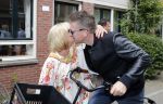 Amsterdam 8 juni 2015
Boekpresentatie Boek Danielle Oonk van t Schip in Yogacentrum Amsterdam. Willeke Alberti met zoon Johnny de Mol