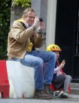 Amsterdam 25 mei 2015
Willem Lust met zijn dochtertje in Amsterdam zuid.