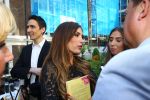 Amsterdam, 4 Juni 2015
Uitreiking boek Xelly Cabau v Kasbergen door haar huus Yolanthe Sneijder Cabau.
