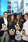 Amsterdam, 4 Juni 2015
Uitreiking boek Xelly Cabau v Kasbergen door haar huus Yolanthe Sneijder Cabau.