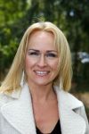Hilversum 1 mei 2015
Boek presentatie van LUV. Marga Scheide en Jose Hoebee zijn aanwezig in de wisseloord studio's.
Peter Boonstra is de maker van het boek.