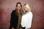 Amsterdam 24 mei 2016
Mom,s moment met meerdere bekende vrouwen die zwanger zijn of net bevallen.
Event vond plaats in hotel L'europe en werd georganiseerd door the class company.
Bobbi Eden met de vriendin van Andre Hazes Monique Westenberg