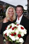Hilversum 25 mei 2016
Feest Imca Marina vanwege 60 jarig artiesten jubileum en haar 75e verjaardag in de kei. Dario met vrouw