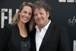 Amsterdam 31 mei 2016
Premiere nieuwste film van Paul Verhoeven Elle in Tuschinski.
Dirk Zeelenberg met vrouw Suus