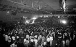 Optreden Doe Maar in de ijshal van Eindhoven 1983