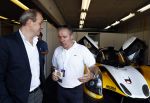 Zandvoort 4 juni 2016
Jumbo familie racedagen op Zandvoort met oa Max Verstappen en zijn Red Bull race auto. Frits van Eerd en Raymond Vermeulen