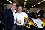 Zandvoort 4 juni 2016
Jumbo familie racedagen op Zandvoort met oa Max Verstappen en zijn Red Bull race auto. Frits van Eerd en Raymond Vermeulen