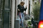 Amsterdam 3 juni 2016
Georgina Verbaan verlaat haar huis.