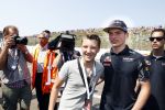 Zandvoort 4 juni 2016
Jumbo familie racedagen op Zandvoort met oa Max Verstappen en zijn Red Bull race auto. David en Guy Bijlsma