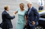 Amsterdam 4 juni 2016
Koning Willem Alexander en koningin Maxima bezoeken stadsschouwburg. Johan Remkes met partner