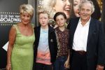 Amsterdam 4 juni 2016 
Premiere in de ban van broadway in het nieuwe de la mar.
Puck en Jules Croiset met hun kleinkinderen