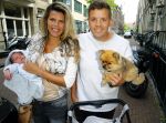 Amsterdam 24 mei 2016
Mom,s moment met meerdere bekende vrouwen die zwanger zijn of net bevallen.
Event vond plaats in hotel L'europe en werd georganiseerd door the class company. Kim Kotter met Jaap Reesema en hun zoontje