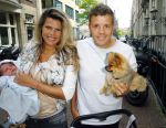 Amsterdam 24 mei 2016
Mom,s moment met meerdere bekende vrouwen die zwanger zijn of net bevallen.
Event vond plaats in hotel L'europe en werd georganiseerd door the class company. Kim Kotter met Jaap Reesema en hun zoontje