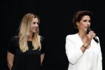 Amsterdam 2 juni 2016 
Terras special award van Talkiesgaat dit jaar naar Hotel the Dylan. Nance Coolen en Kristina Bozilovic