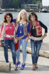 Amsterdam 26 mei 2016 
Boekpresentatie boek over ABBA in the Harbour Club . LUV ontvangt het boek uit handen van de schrijver Stany v Wymeersch