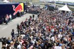 Zandvoort 4 juni 2016
Jumbo familie racedagen op Zandvoort met oa Max Verstappen en zijn Red Bull race auto.