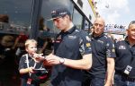 Zandvoort 4 juni 2016
Jumbo familie racedagen op Zandvoort met oa Max Verstappen en zijn Red Bull race auto.