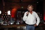 Amsterdam 26 mei 2016 
Boekpresentatie boek over ABBA in the Harbour Club . LUV ontvangt het boek uit handen van de schrijver Stany v Wymeersch. Michiel Gunning