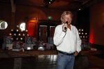Amsterdam 26 mei 2016 
Boekpresentatie boek over ABBA in the Harbour Club . LUV ontvangt het boek uit handen van de schrijver Stany v Wymeersch. Michiel Gunning