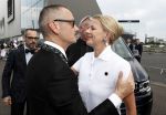 Amsterdam 4 juni 2016
Amsterdam Dam diner in de HMH tbv het aidsfonds.
Prinses Mabel met Victor en Rolf
