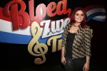 Hoofddorp 26 maart 2013
Presentatie Bloed zweet en tranen met Gerard Joling Roxeanne en Dre Hazes Danny de Munk en Jeroen v d Boom bij Claus Partyhouse.
Peter Smulders bv