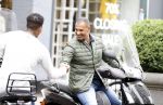 Amsterdam 3 juni 2016
Ruud Gullit op de scooter in Amsterdam zuid