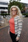 Hilversum 25 mei 2016
Feest Imca Marina vanwege 60 jarig artiesten jubileum en haar 75e verjaardag in de kei.
Samantha Steenwijk met partner