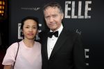 Amsterdam 31 mei 2016
Premiere nieuwste film van Paul Verhoeven Elle in Tuschinski. Thom Hoffman met zijn vrouw