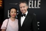 Amsterdam 31 mei 2016
Premiere nieuwste film van Paul Verhoeven Elle in Tuschinski. Thom Hoffman met zijn vrouw