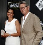 Amsterdam 4 juni 2016 
Premiere in de ban van broadway in het nieuwe de la mar. Ursul de Geer met vriendin