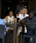 Amsterdam 4 juni 2016 
Ursul de Geer met vriendin op terras bij hotel Americain.